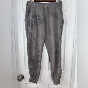 Lululemon Warm Down Jogger  Thread Dye Rover Black Size 8